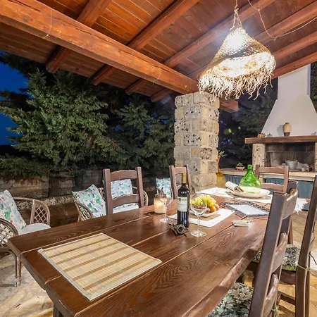 فيلة Cassandra *